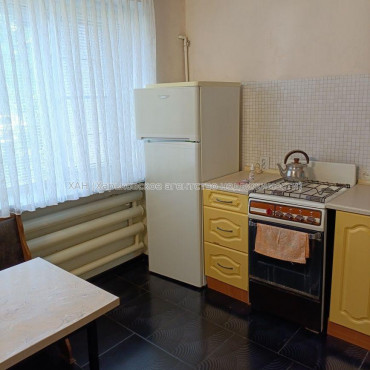Продам квартиру, Аскольдовская ул. , 1  ком., 31 м², косметический ремонт 