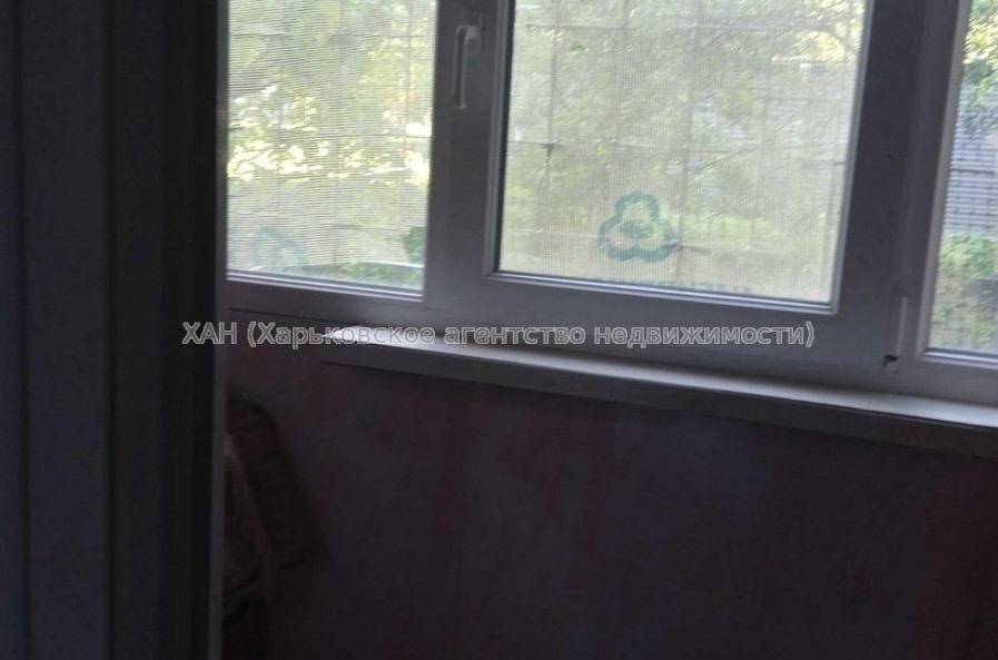 Продам квартиру, Бучмы ул. , 2  ком., 45 м², косметический ремонт 