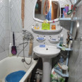 Продам квартиру, Бучмы ул. , 2  ком., 45 м², косметический ремонт 