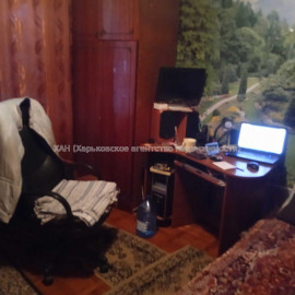 Продам квартиру, Бучмы ул. , 2  ком., 45 м², косметический ремонт