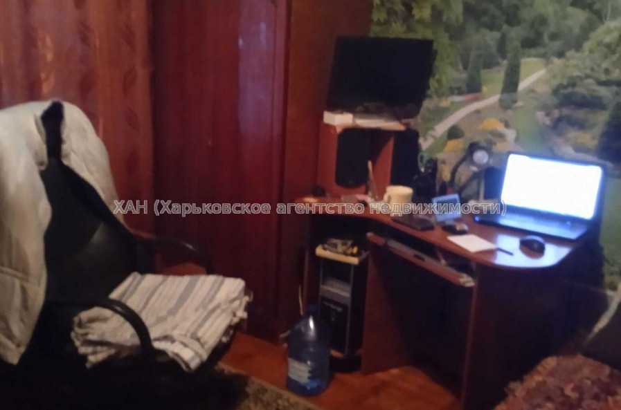 Продам квартиру, Бучмы ул. , 2  ком., 45 м², косметический ремонт 