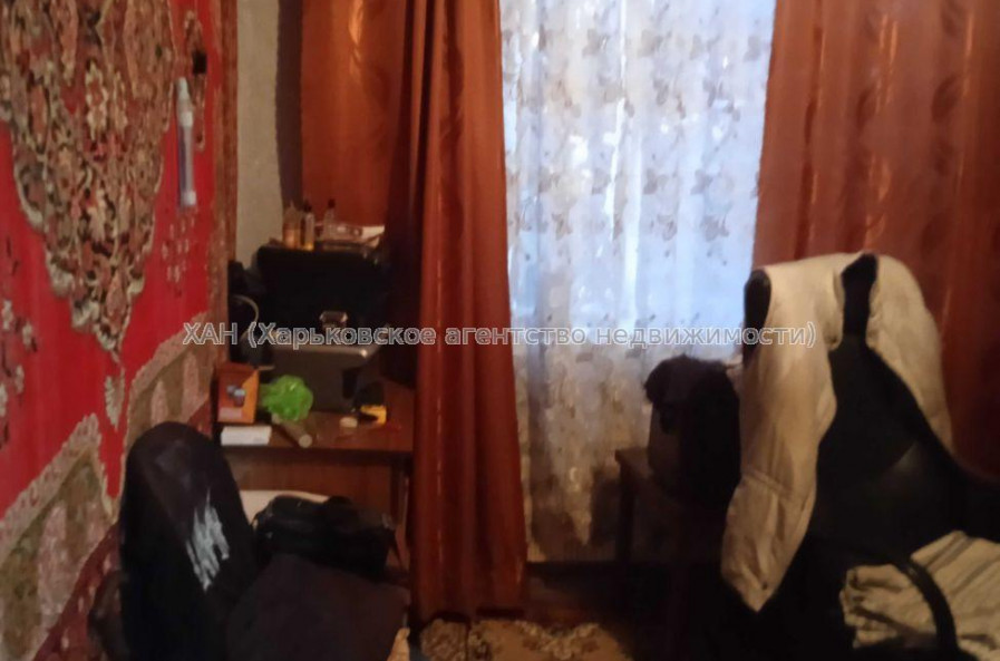 Продам квартиру, Бучмы ул. , 2  ком., 45 м², косметический ремонт 