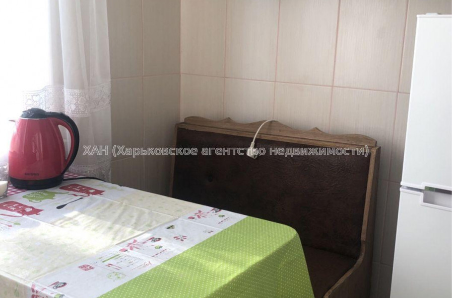 Продам квартиру, Валентиновская ул. , 2  ком., 44.90 м², косметический ремонт 