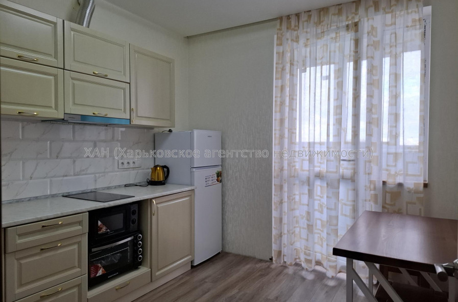 Сдам квартиру, Мира ул. , 1  ком., 40 м², евроремонт 
