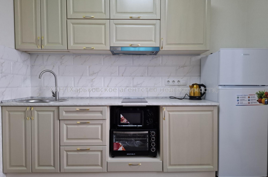 Сдам квартиру, Мира ул. , 1  ком., 40 м², евроремонт 