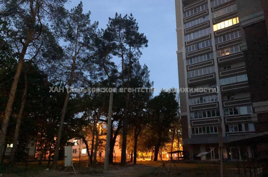 Продам квартиру, Героев Харькова просп. , 1 кім., 48.40 м², авторский дизайн 