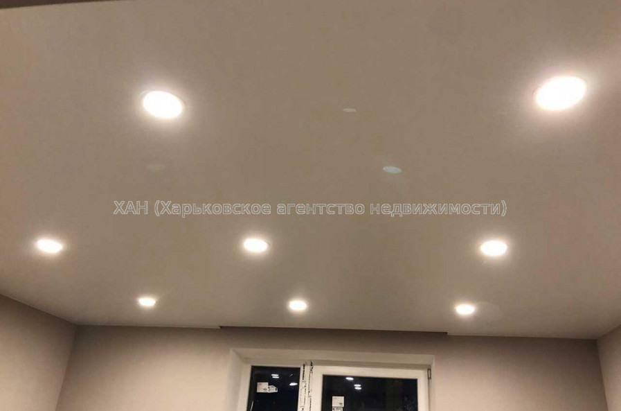 Продам квартиру, Героев Харькова просп. , 1 кім., 48.40 м², авторский дизайн 