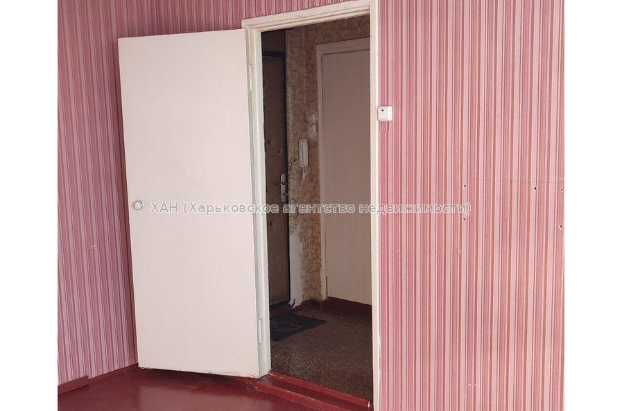 Продам квартиру, Монюшко ул. , 1 кім., 26 м², косметический ремонт 