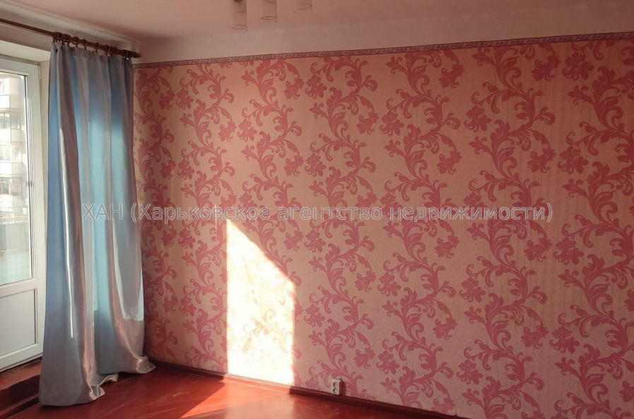 Продам квартиру, Монюшко ул. , 1 кім., 26 м², косметический ремонт 