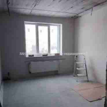 Продам квартиру, Победы просп. , 2  ком., 67 м², без отделочных работ 