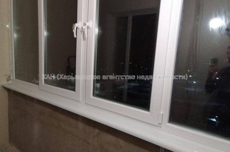 Продам квартиру, Победы просп. , 2  ком., 67 м², без отделочных работ 