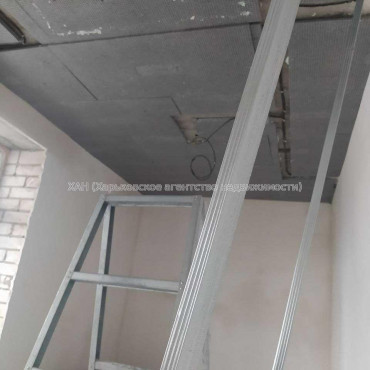 Продам квартиру, Букова ул. , 2  ком., 50 м², без отделочных работ 