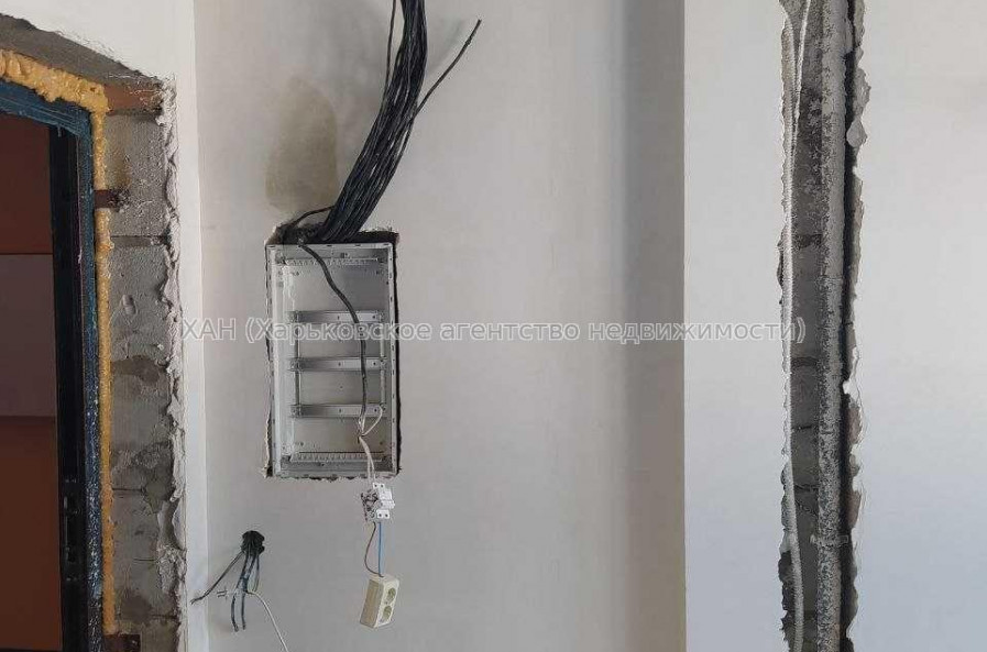 Продам квартиру, Букова ул. , 2  ком., 50 м², без отделочных работ 