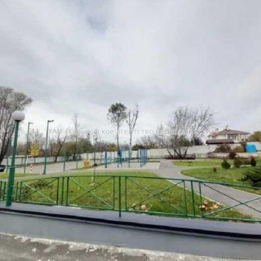 Продам квартиру, Букова ул. , 2  ком., 50 м², без отделочных работ 