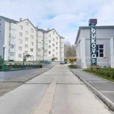 Продам квартиру, Букова ул. , 2  ком., 50 м², без отделочных работ 