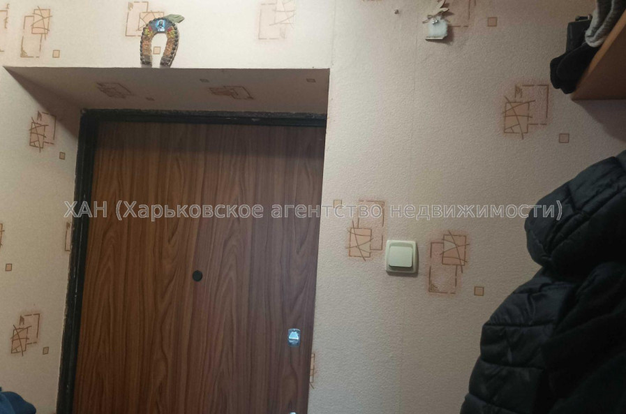 Продам квартиру, Силикатная ул. , 1  ком., 36 м², советский ремонт 
