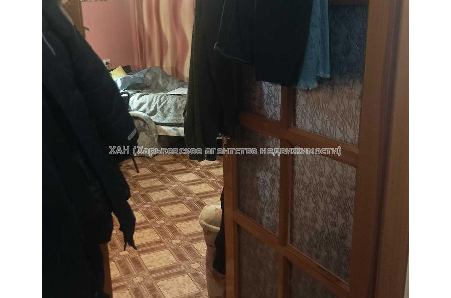 Продам квартиру, Силикатная ул. , 1  ком., 36 м², советский ремонт 