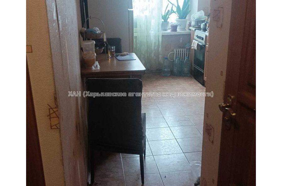 Продам квартиру, Силикатная ул. , 1  ком., 36 м², советский ремонт 