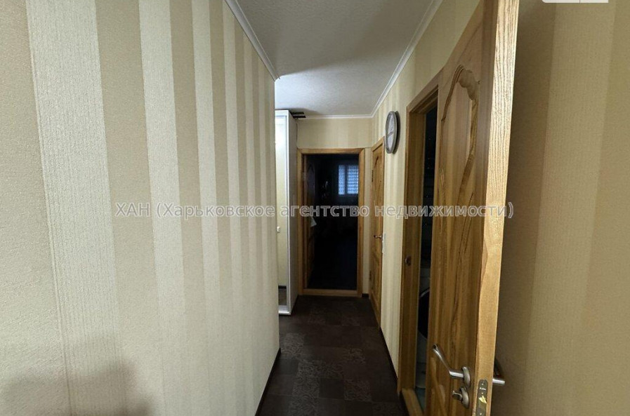 Продам квартиру, Гвардейцев Широнинцев ул. , 1 кім., 40 м², косметический ремонт 