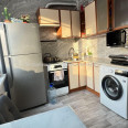 Продам квартиру, Гвардейцев Широнинцев ул. , 1  ком., 42 м², евроремонт 