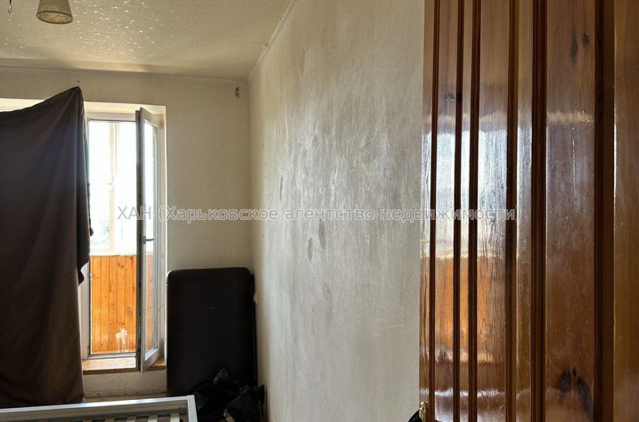 Продам квартиру, Клочковская ул. , 4  ком., 82 м², советский ремонт 