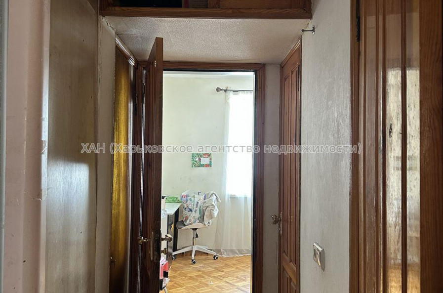 Продам квартиру, Клочковская ул. , 4  ком., 82 м², советский ремонт 