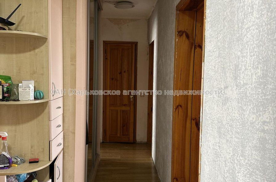 Продам квартиру, Клочковская ул. , 4  ком., 82 м², советский ремонт 