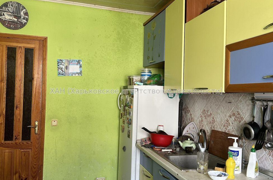 Продам квартиру, Клочковская ул. , 4  ком., 82 м², советский ремонт 