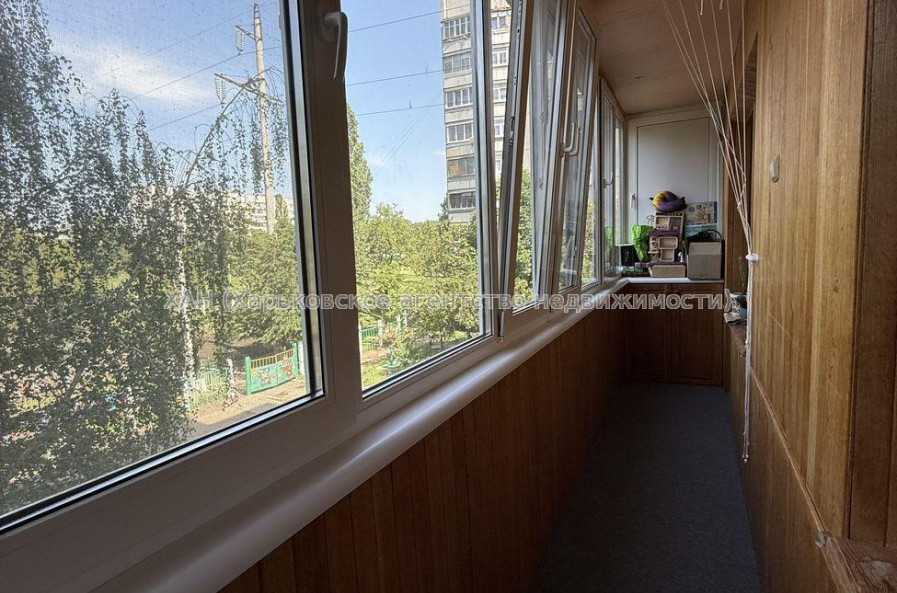 Продам квартиру, Франтишека Крала ул. , 1 кім., 39 м², евроремонт 
