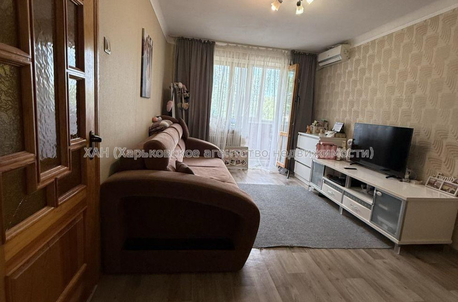 Продам квартиру, Франтишека Крала ул. , 1 кім., 39 м², евроремонт 