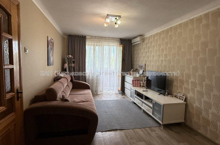 Продам квартиру, Франтишека Крала ул. , 1 кім., 39 м², евроремонт 