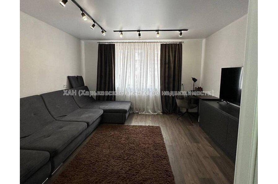 Продам квартиру, Ньютона ул. , 1  ком., 45.50 м², евроремонт 