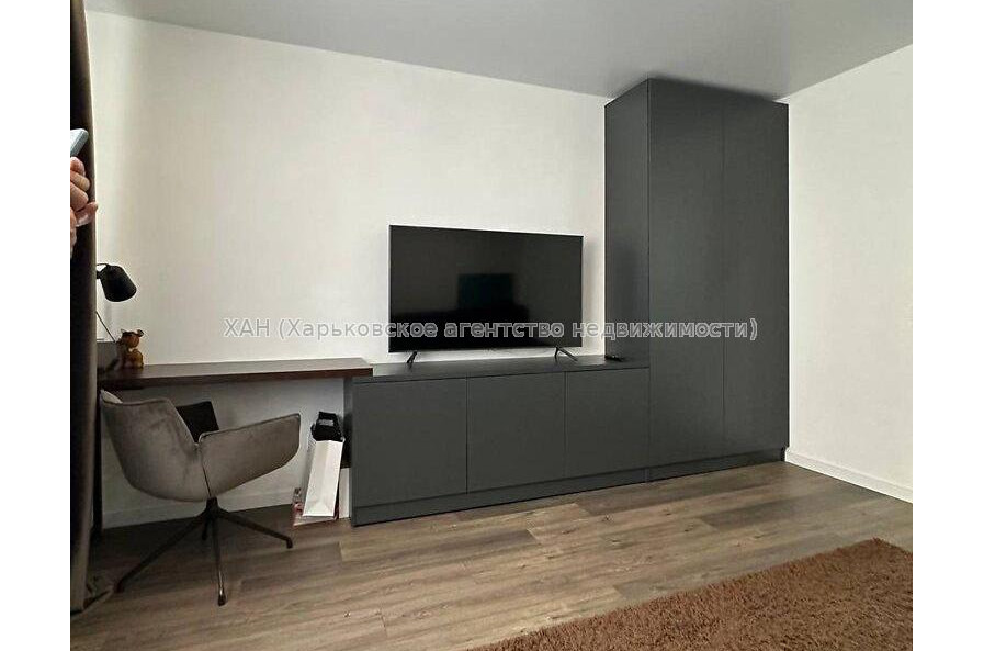 Продам квартиру, Ньютона ул. , 1  ком., 45.50 м², евроремонт 