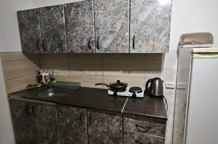 Продам квартиру, Косарева ул. , 1  ком., 23 м², косметический ремонт 