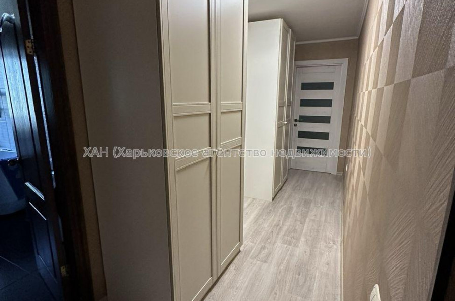 Продам квартиру, Льва Ландау просп. , 4  ком., 101 м², капитальный ремонт 