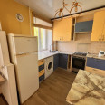 Продам квартиру, 23 Августа ул. , 1  ком., 32 м², капитальный ремонт 