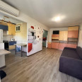 Продам квартиру, 23 Августа ул. , 1  ком., 32 м², капитальный ремонт 