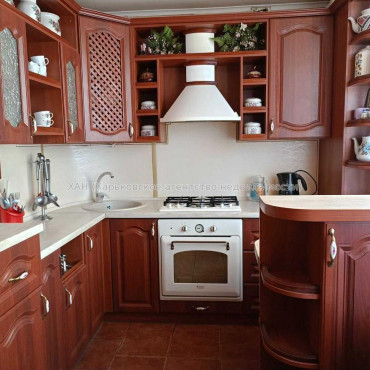 Продам квартиру, Пастера Луи ул. , 3  ком., 95 м², евроремонт 