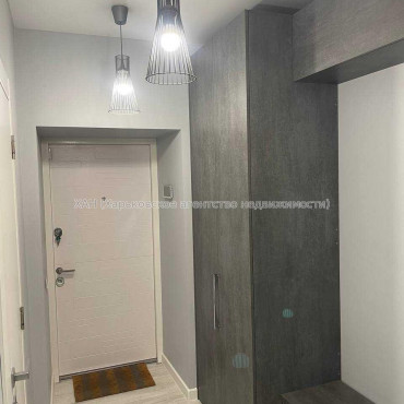 Продам квартиру, Людвига Свободы просп. , 2 кім., 70 м², евроремонт 