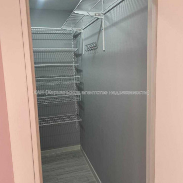 Продам квартиру, Людвига Свободы просп. , 2 кім., 70 м², евроремонт 