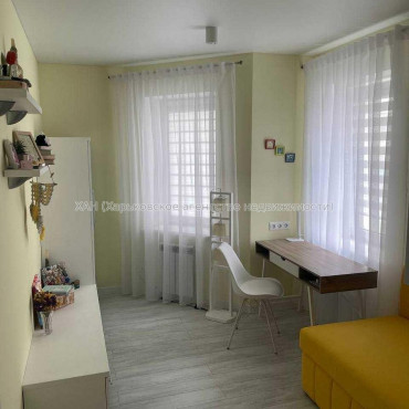 Продам квартиру, Людвига Свободы просп. , 2 кім., 70 м², евроремонт 