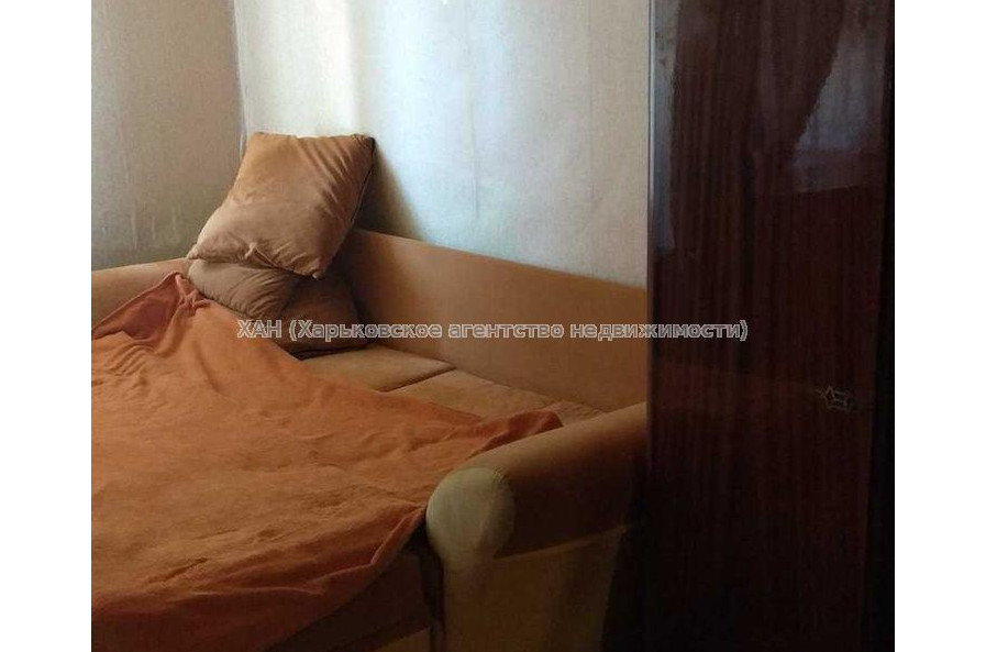 Продам квартиру, Фейербаха площ. , 3  ком., 50 м², советский ремонт 