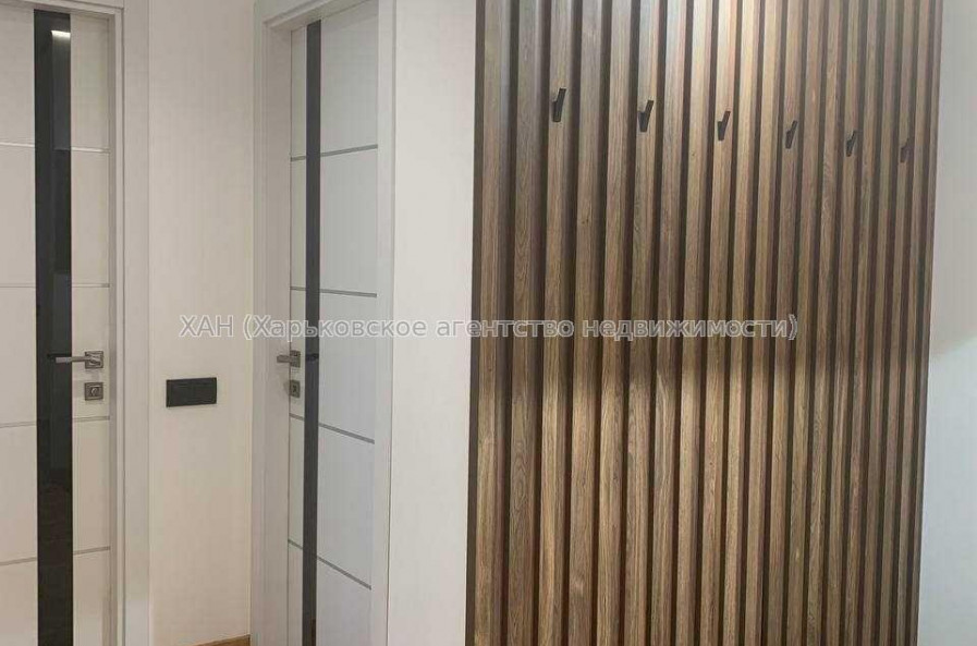 Продам квартиру, Победы просп. , 2  ком., 77 м², евроремонт 