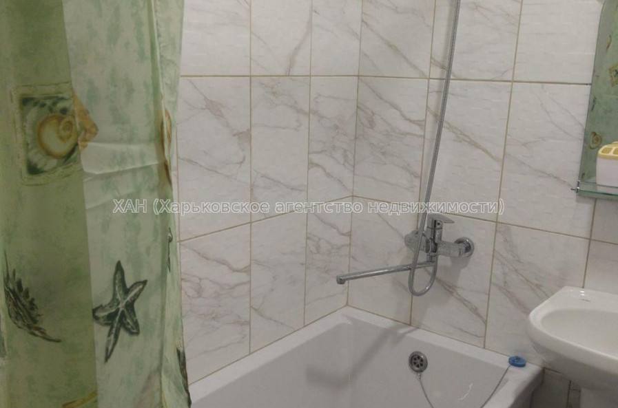Сдам квартиру, Валентиновская ул. , 1  ком., 37 м², евроремонт 