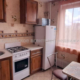 Сдам квартиру, Непокоренных ул. , 1  ком., 35.20 м², косметический ремонт