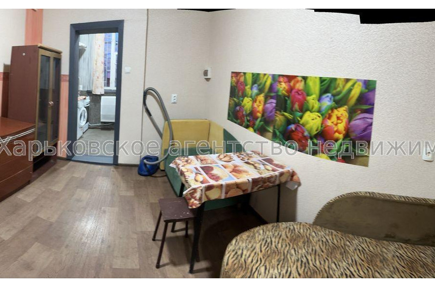 Продам квартиру, 2  ком., 30.50 м², косметический ремонт 
