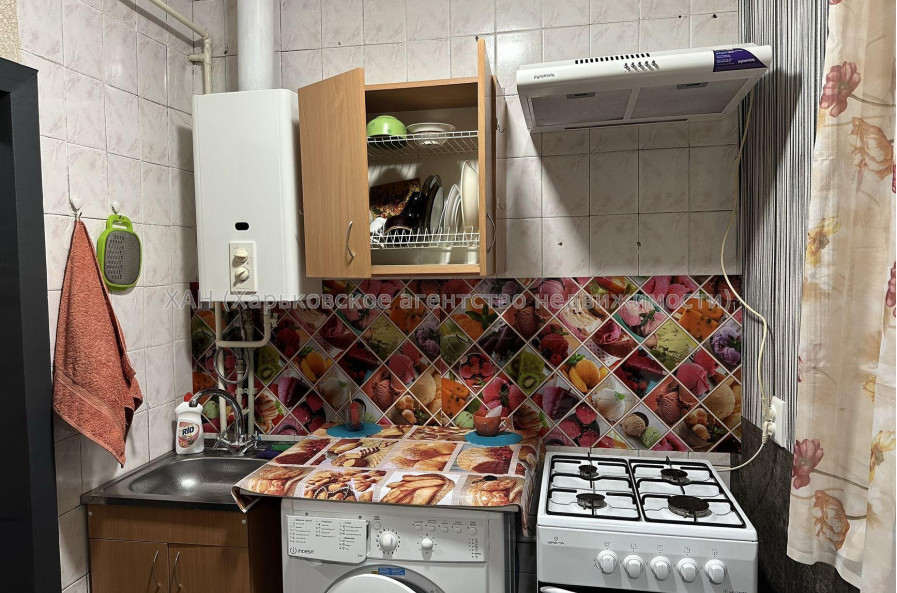 Продам квартиру, 2  ком., 30.50 м², косметический ремонт 