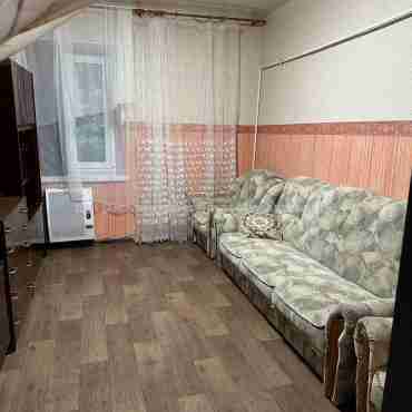 Продам квартиру, 2  ком., 30.50 м², косметический ремонт 