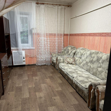 Продам квартиру, Одоевского ул. , 2  ком., 30.50 м², косметический ремонт 