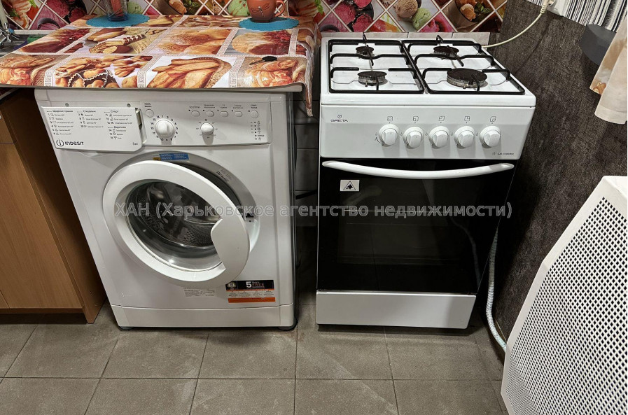 Продам квартиру, 2  ком., 30.50 м², косметический ремонт 